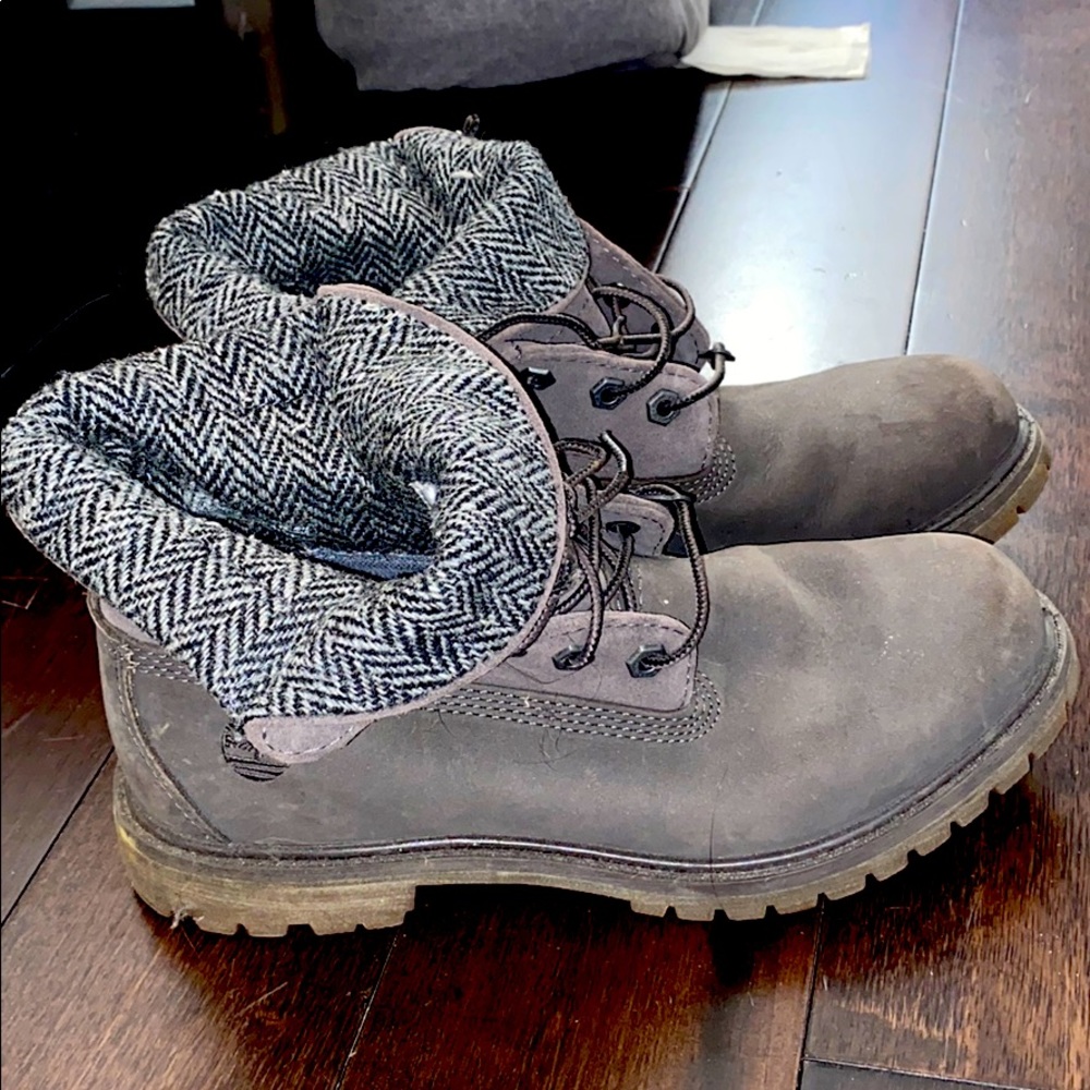 Women Timberland boots size 9